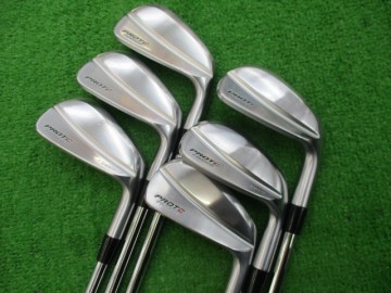 マッスルバック