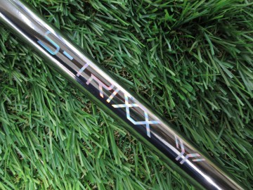 S-TRIXX(エストリックス)　Y　入荷しました！