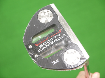 【SCOTTY CAMERON / スコッティキャメロン】PHANTOM (2026) 3.2（パター）| 緻密な削り出しが生み出す究極の打感とアライメント