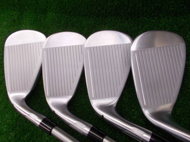 TaylorMade アイアンセット Qi MAX LITE  7本