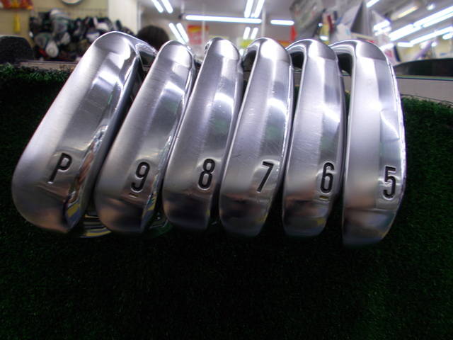 アイアンセット ゴルフ用品