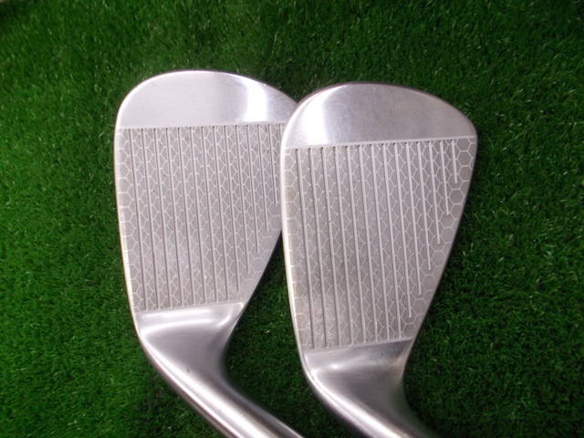 中古 ONOFF FORGED KURO (2022) 5本アイアンセット ゴルフ用品