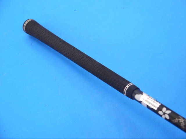 中古 ELYTE Triple Diamond 9°ドライバー ゴルフ用品