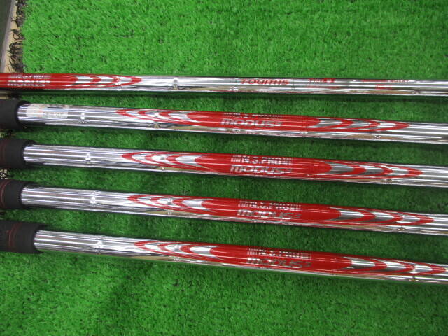 中古 ONOFF FORGED KURO (2022) 5本アイアンセット ゴルフ用品
