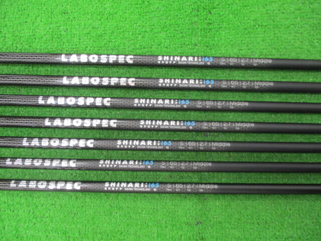 中古 ONOFF AKA (2024)  7本アイアンセット ゴルフ用品