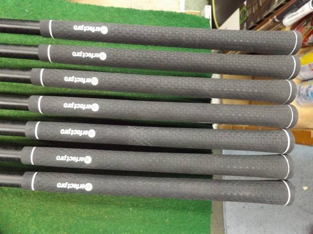 中古 BRIDGESTONE 241CB/242CB+ コンボ  6本アイアンセット ゴルフ用品