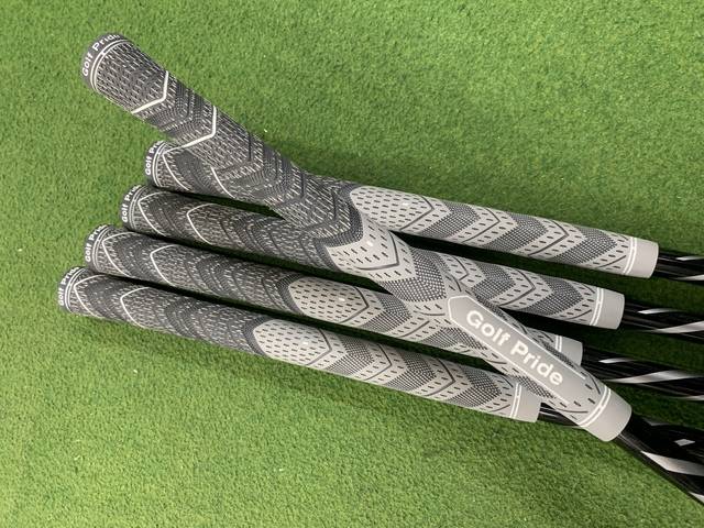 中古 P･790 FORGED (2023)  5本アイアンセット ゴルフ用品