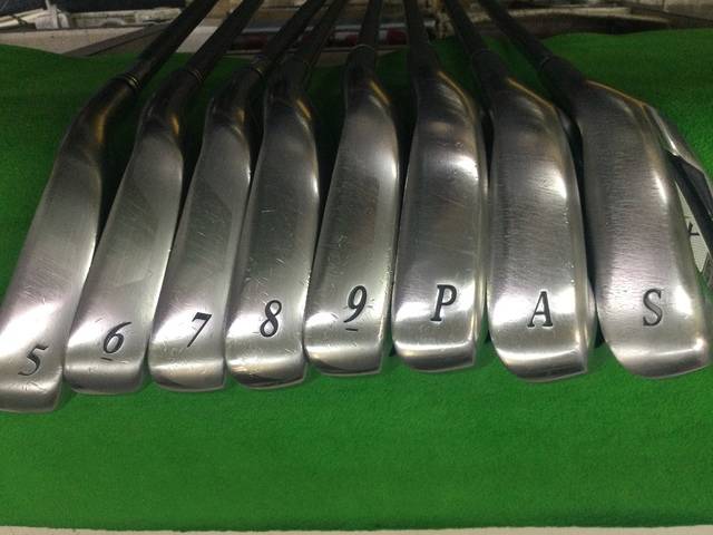 DUNLOP アイアンセット XXIO (2012)  8本