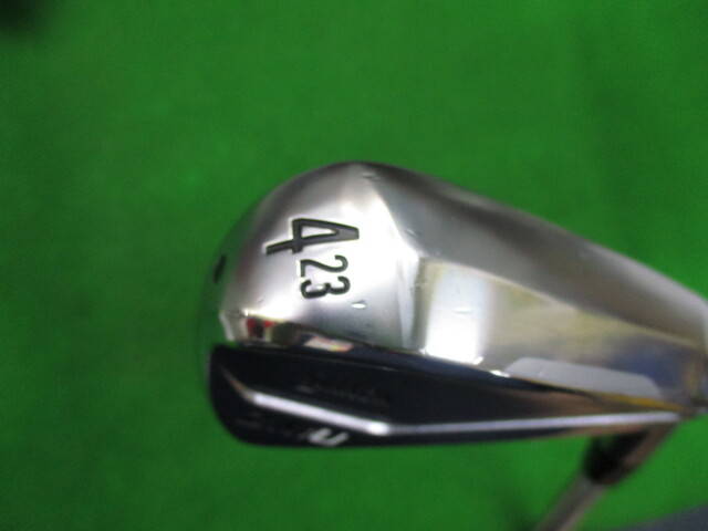 中古 SRIXON ZXiU #4(23°)ユーティリティ ゴルフ用品