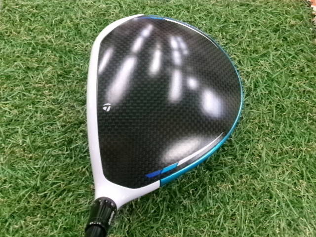 ドライバー ゴルフ用品