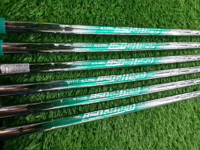 中古 X FORGED STAR (2024)  6本アイアンセット ゴルフ用品