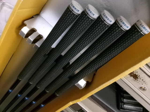 中古 SIM2 MAX  5本アイアンセット ゴルフ用品