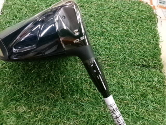 中古 PARADYM 10.5°ドライバー ゴルフ用品