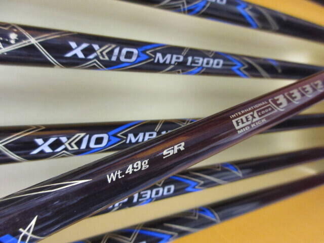 中古 XXIO (2024) レッド  7本アイアンセット ゴルフ用品