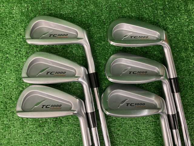 中古ゴルフ FOURTEEN アイアンセットの写真
