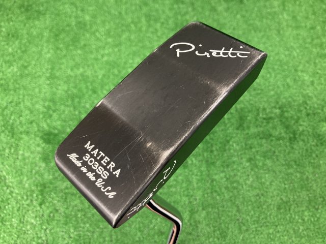 中古ゴルフ Piretti パターの写真
