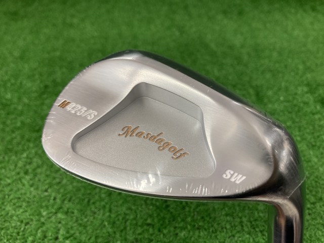 中古ゴルフ STUDIO WEDGE M425/S(ストレート) SW クロムメッキ 58°の写真