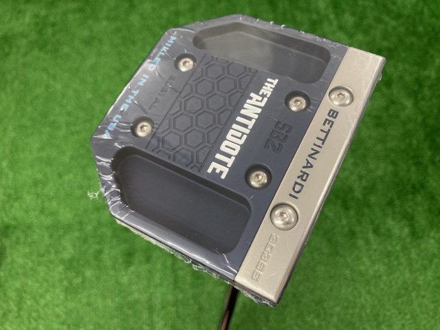 中古ゴルフ ANTIDOTE 2025 SB2の写真