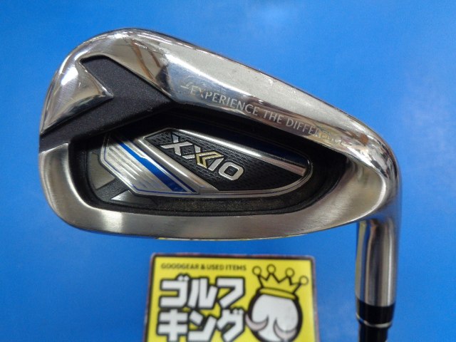 中古ゴルフ ゼクシオ2022 Navy 7I 28°の写真