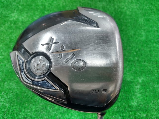 中古ゴルフ ゼクシオ2012モデル 10.5°の写真