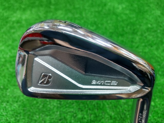 中古ゴルフ BRIDGESTONE アイアンセットの写真