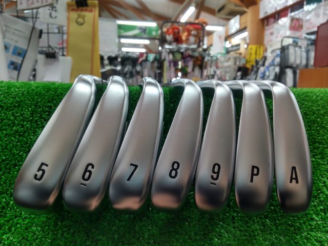 アイアンセット ゴルフ用品