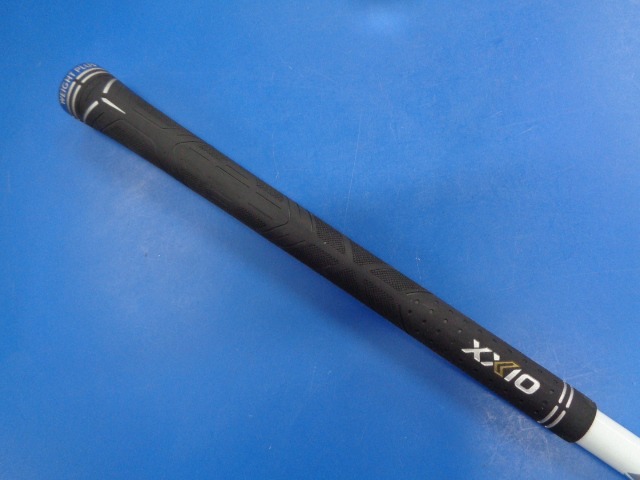 中古 ゼクシオ2022 Navy 7I 28°ユーティリティ ゴルフ用品