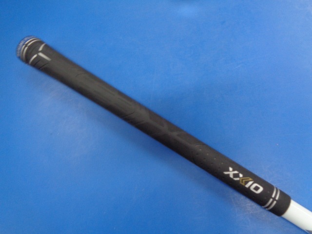 中古 ゼクシオ2022 Navy 7I 28°ユーティリティ ゴルフ用品