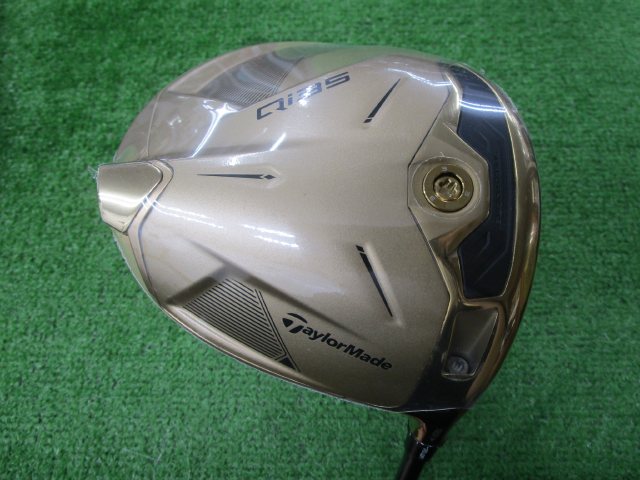 中古ゴルフ TaylorMade ドライバーの写真