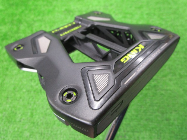 中古ゴルフ cobra パターの写真