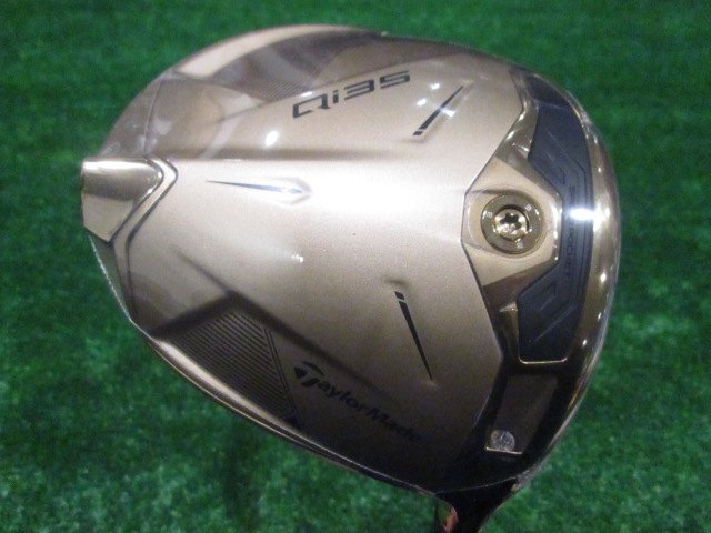 中古ゴルフ TaylorMade ドライバーの写真