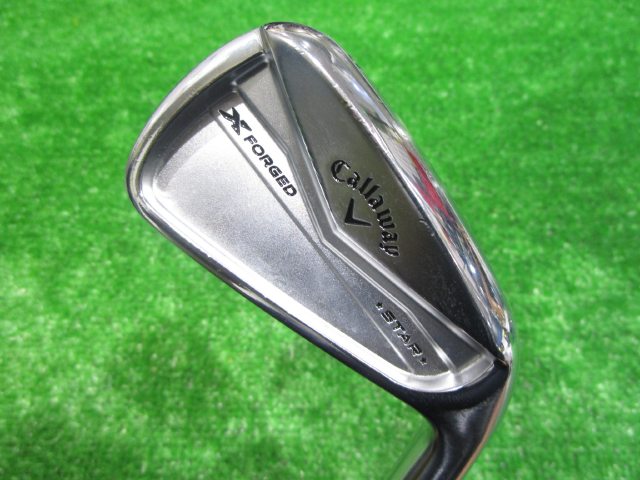 中古ゴルフ Callaway アイアンセットの写真