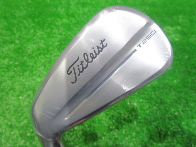 中古ゴルフ Titleist アイアンセットの写真