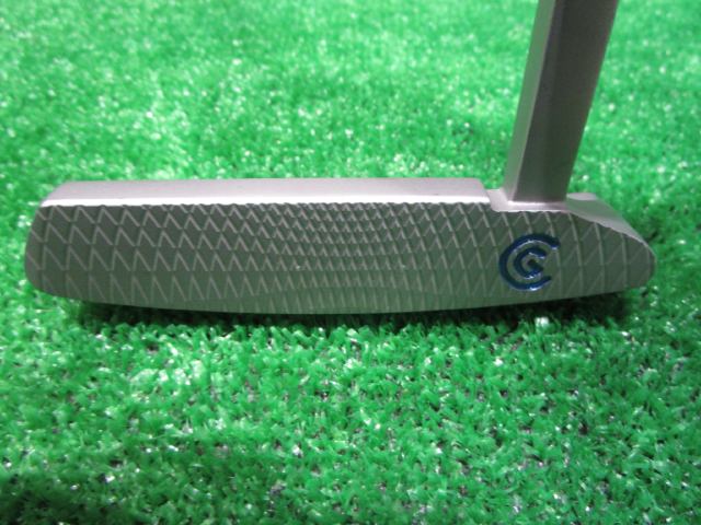 Cleveland パター HUNTINGTON BEACH SOFT 4