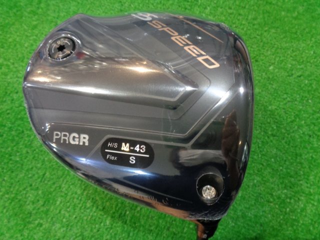 中古ゴルフ PRGR ドライバーの写真