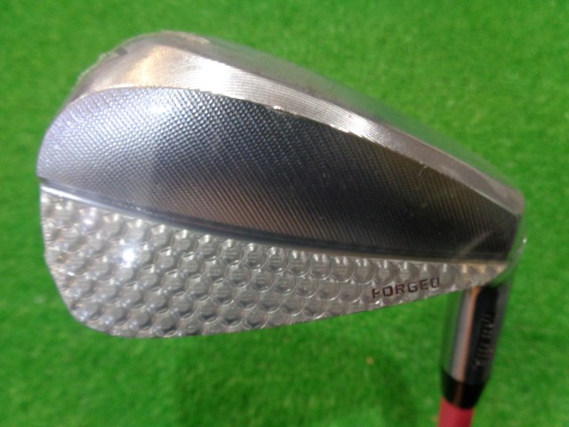 中古ゴルフ Muziik アイアンセットの写真