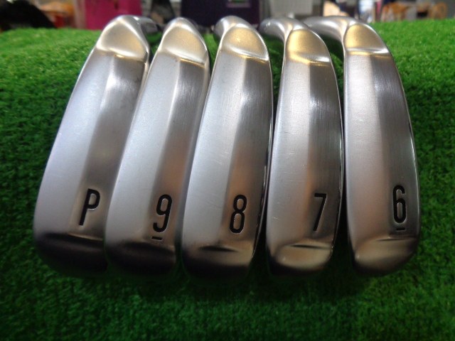 アイアンセット ゴルフ用品
