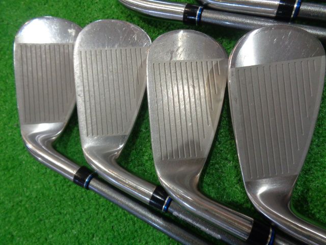 中古 ゼクシオCROSS 2021 7本アイアンセット ゴルフ用品