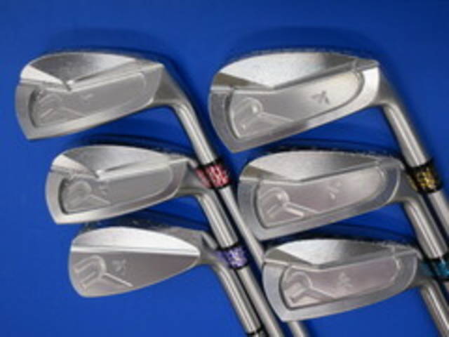 中古ゴルフ RODDIO アイアンセットの写真