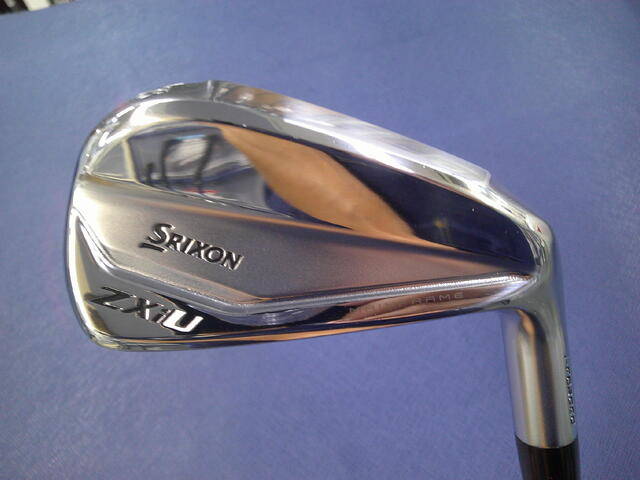 中古ゴルフ SRIXON ZXiU #4(23°)の写真