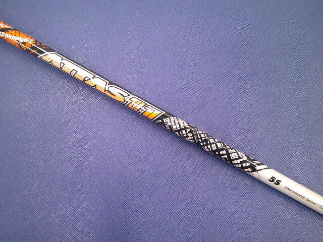 中古ゴルフ (Ｓ) ATTAS 11 5 (テーラーメイド用スリーブ)の写真