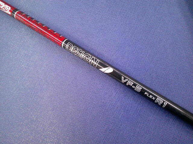 中古ゴルフ TOUR AD VF-5 (R1) (テーラーメイド用スリーブ)の写真