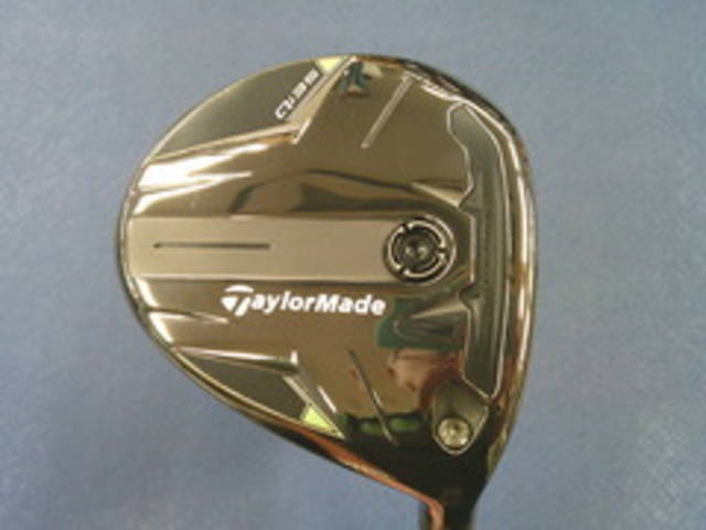中古ゴルフ TaylorMade ドライバーの写真