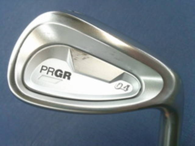 中古ゴルフ PRGR アイアンセットの写真