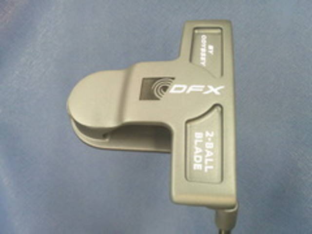 中古ゴルフ ODYSSEY パターの写真