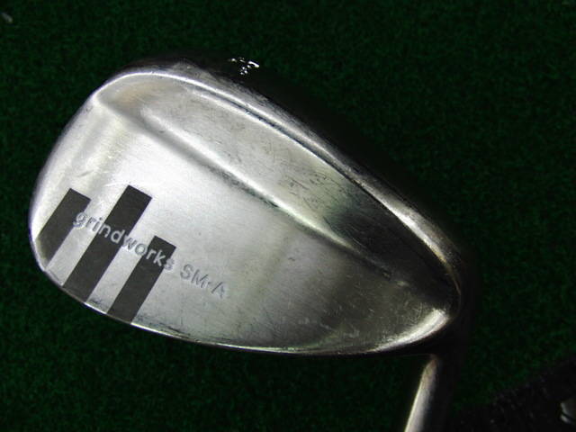 中古ゴルフ GRINDWORKS SM-A 52゜の写真