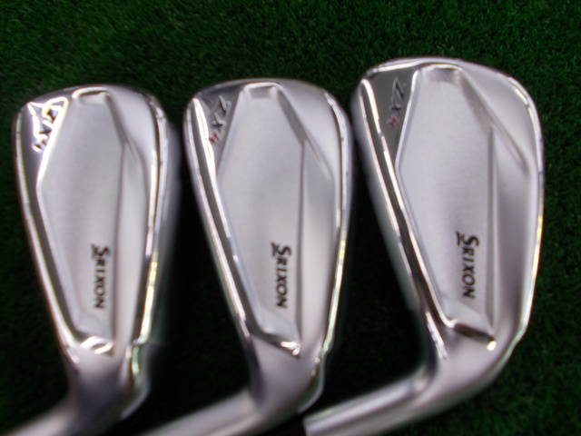中古ゴルフ SRIXON ZX4  6本の写真