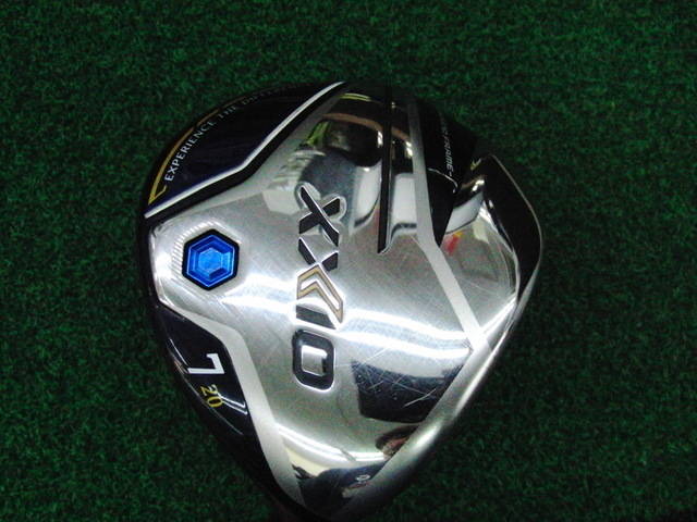 中古ゴルフ XXIO (2022) ネイビー #7(20°)の写真