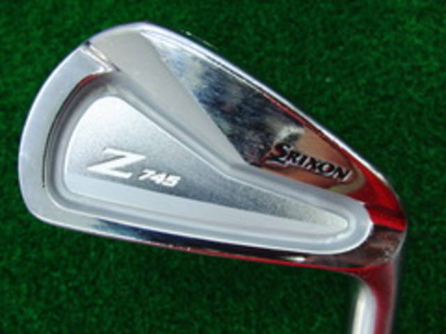 中古ゴルフ DUNLOP アイアンセットの写真