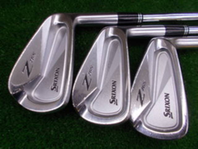 中古ゴルフ DUNLOP アイアンセットの写真